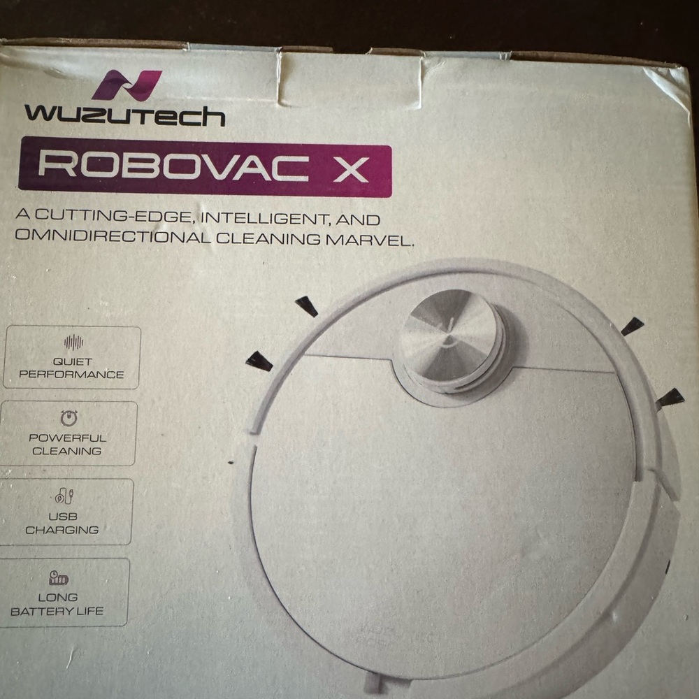 Robovac X - Intelligent White Cleaning Robot